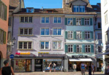Onlinehandel setzt Läden unter Druck Altstadt Schweiz