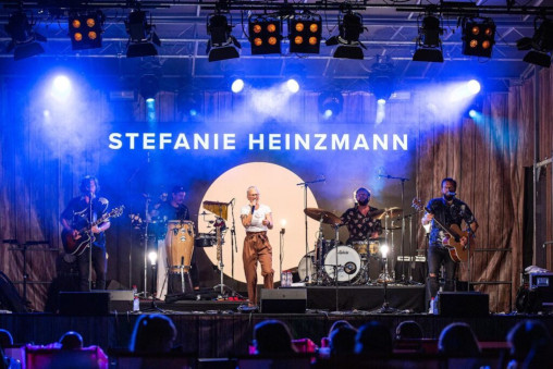 Stefanie Heinzmann am Distancing Festival in Erlach im August 2020