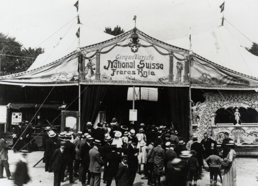 Zirkus Knie im Jahr 1919