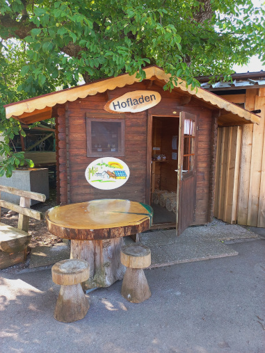 Der Hofladen auf dem Stauberhof.