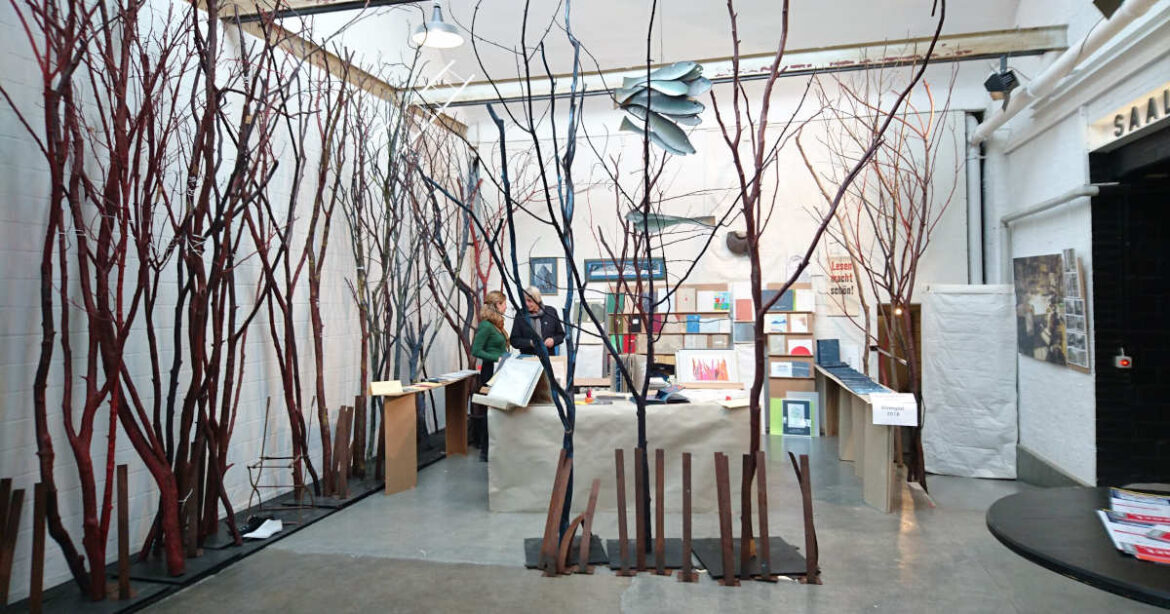 Bücherwald am Lettera-Literaturfest