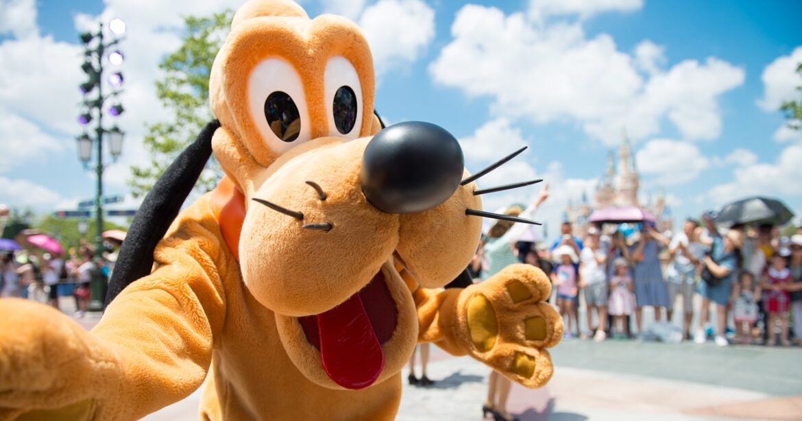 disneyland paris, pluto, mascot, disney, shanghai, float parade, disneyland, shanghai disneyland, cartoon character, disney character, pluto, disney, disney, disneyland, disneyland, disneyland, disneyland, disneyland