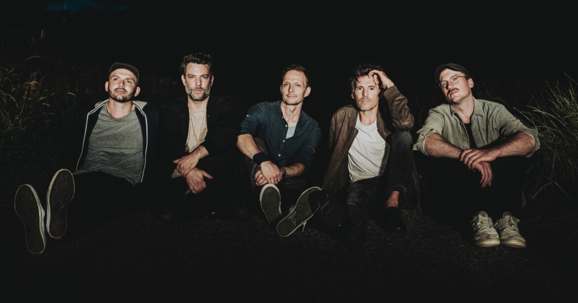 Coverfoto der Band Lovebugs für ihr neues Album "Heartbreak City"