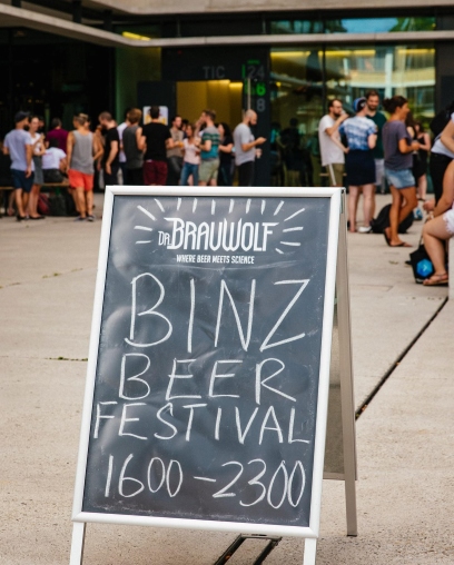 Tafel lädt ein zum Binz Beer Festival in Zürich