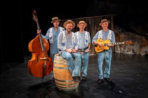 Bild des Mathias Landtwing Quartett bei einer Theaterprobe